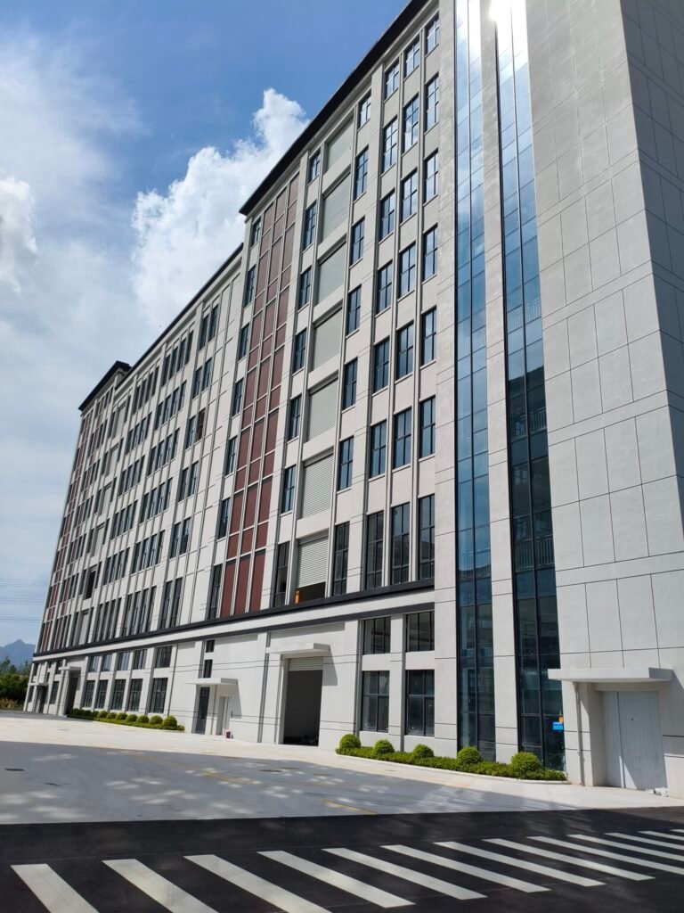 Woven Bag and Paper-Plastic Composite Bag Production Workshop